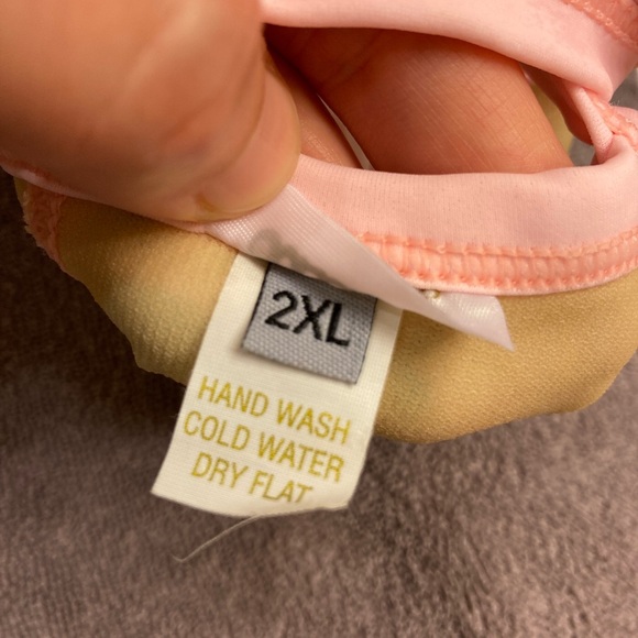 solstice intimates strawberry one piece swimsuit size 2XL - Picture 7 of 8